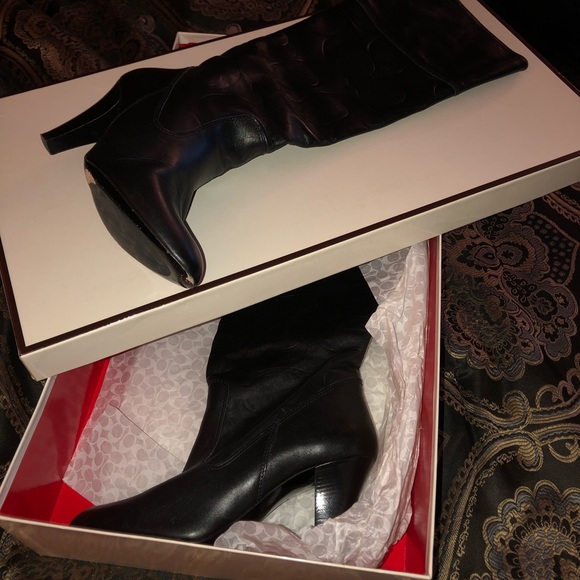 Beautiful Coach high heel boots - Picture 2 of 4